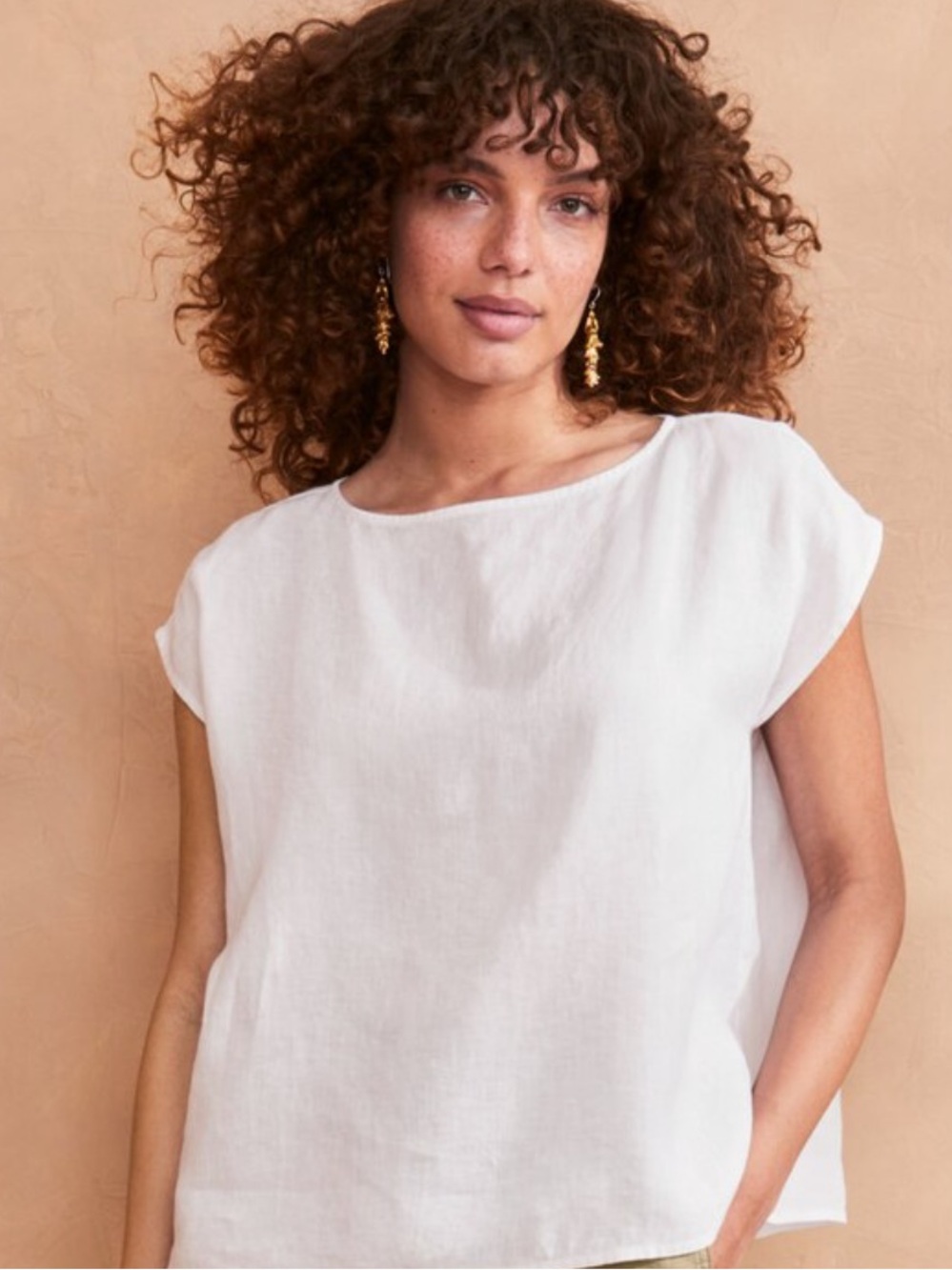 EILEEN FISHER Organic-Handkerchief-Linen Bateau-Neck Gathered Top👝